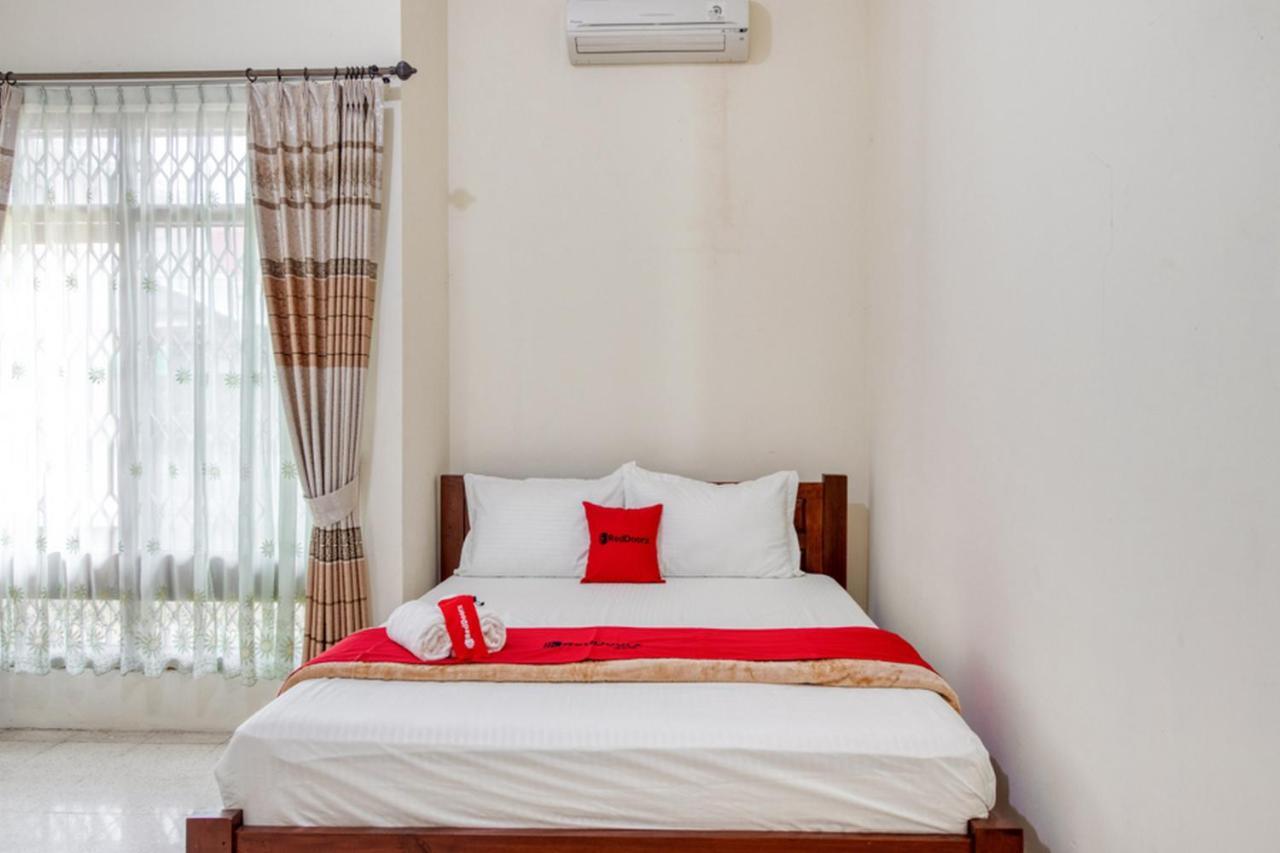Reddoorz Near Universitas Gajah Mada Kejayan Kültér fotó